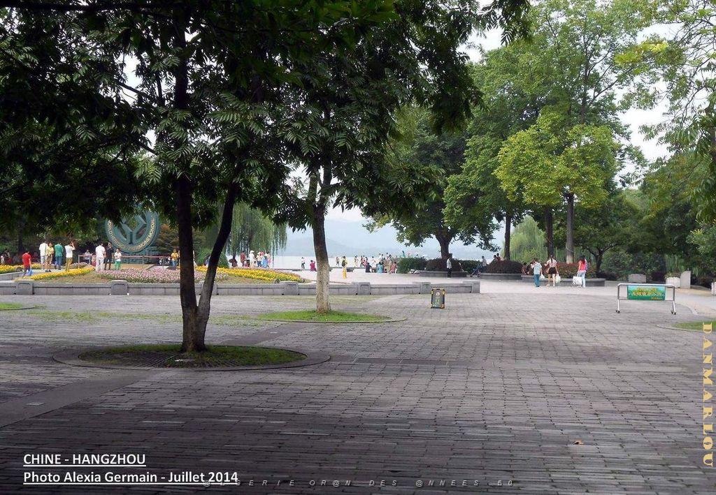 Alexia-Hangzhou 023.JPG